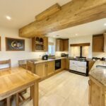Cross Gate, Hilderstone, ST15