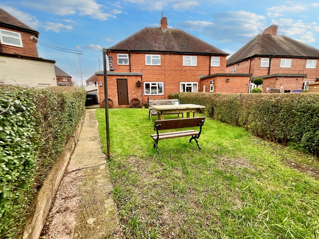 Sidney Drive, Kingsley Holt, ST10
