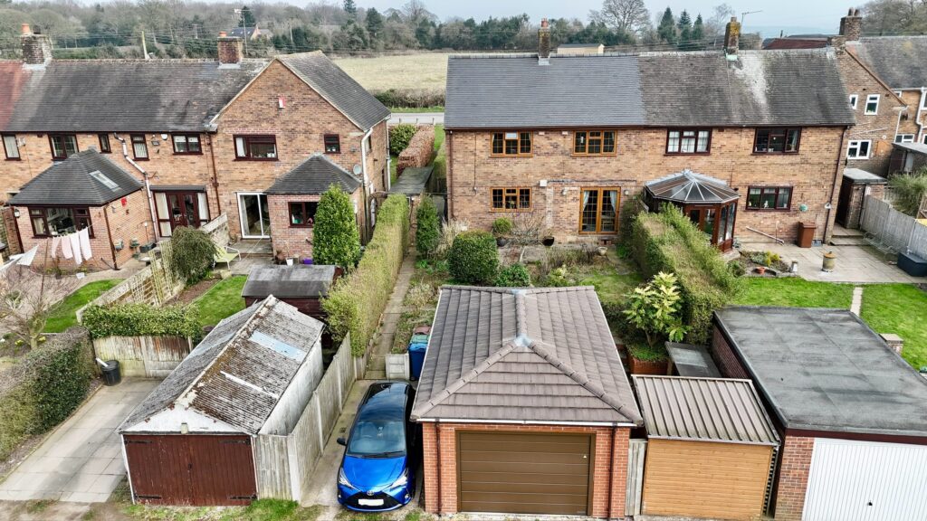 Moss Lane, Hilderstone, ST15