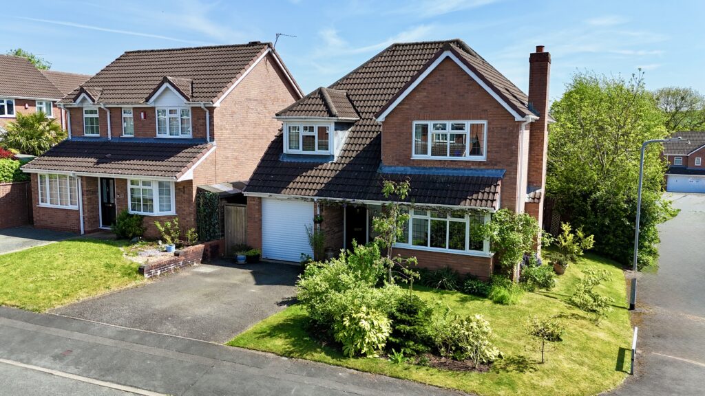 Stubbs Drive, Stone, ST15