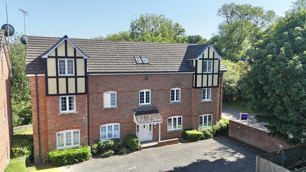 Clough Court, Nantwich, CW5