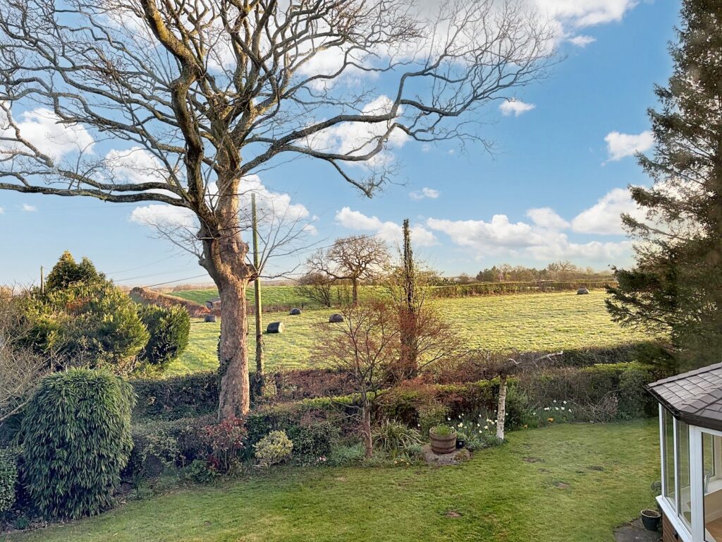 St. Leonards Way, Woore, CW3