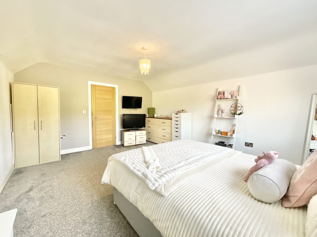 Lower Road, Hookgate, TF9