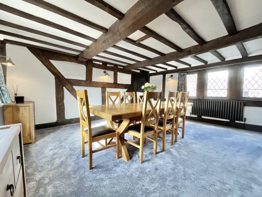 Knighton, Stafford, ST20