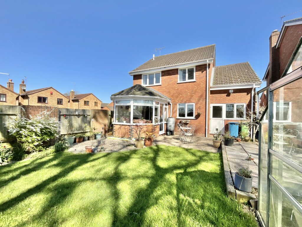 Parsons Drive, Gnosall, ST20