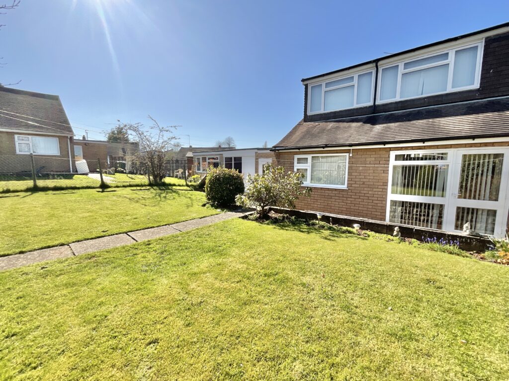 Eagle Crescent, Eccleshall, ST21