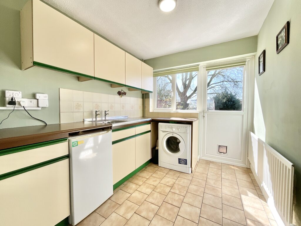 Parsons Drive, Gnosall, ST20