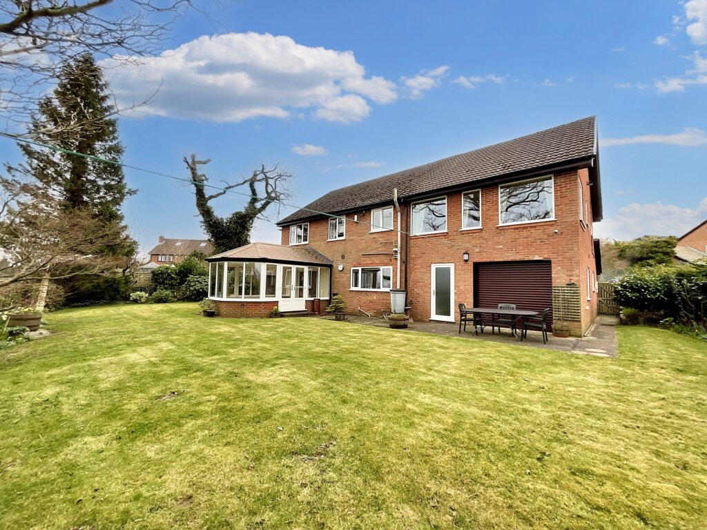 St. Leonards Way, Woore, CW3