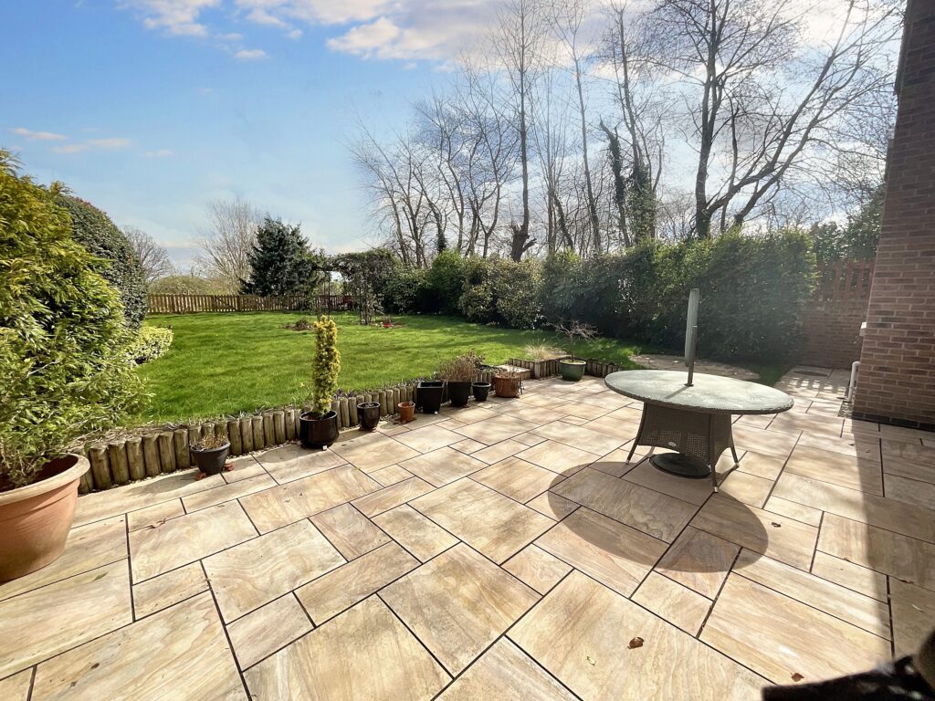 Wybunbury Road, Willaston, CW5