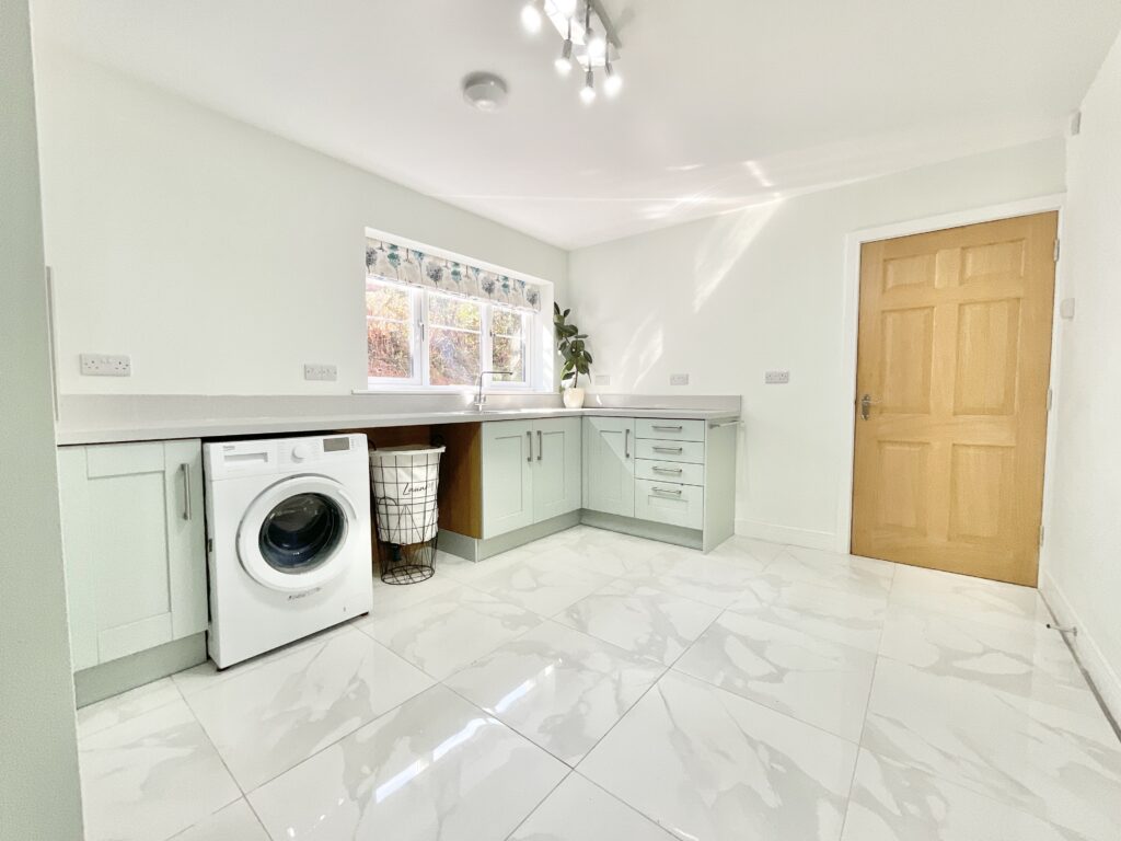 Pinewood Road, Ashley Heath, TF9