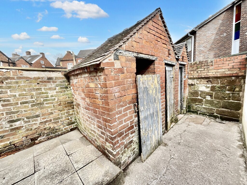 Charles Street, Cheadle, ST10