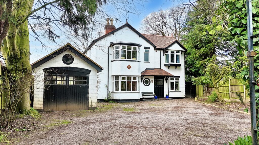 Station Road, Barlaston, ST12