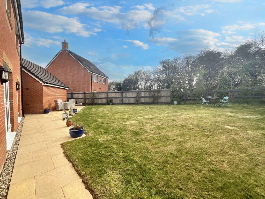 Grove Crescent, Woore, CW3