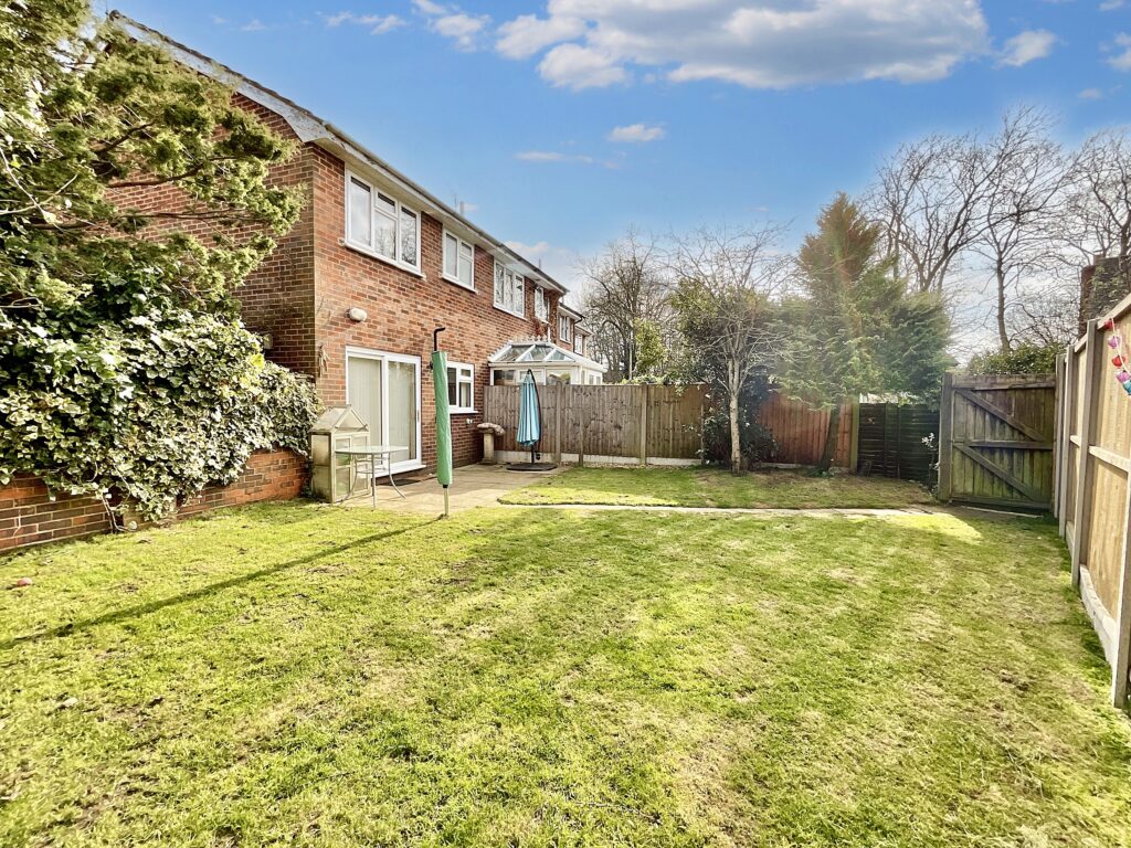 Market Fields, Eccleshall, ST21