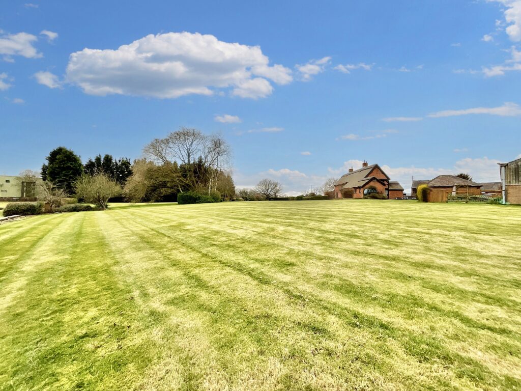 Knighton, Stafford, ST20