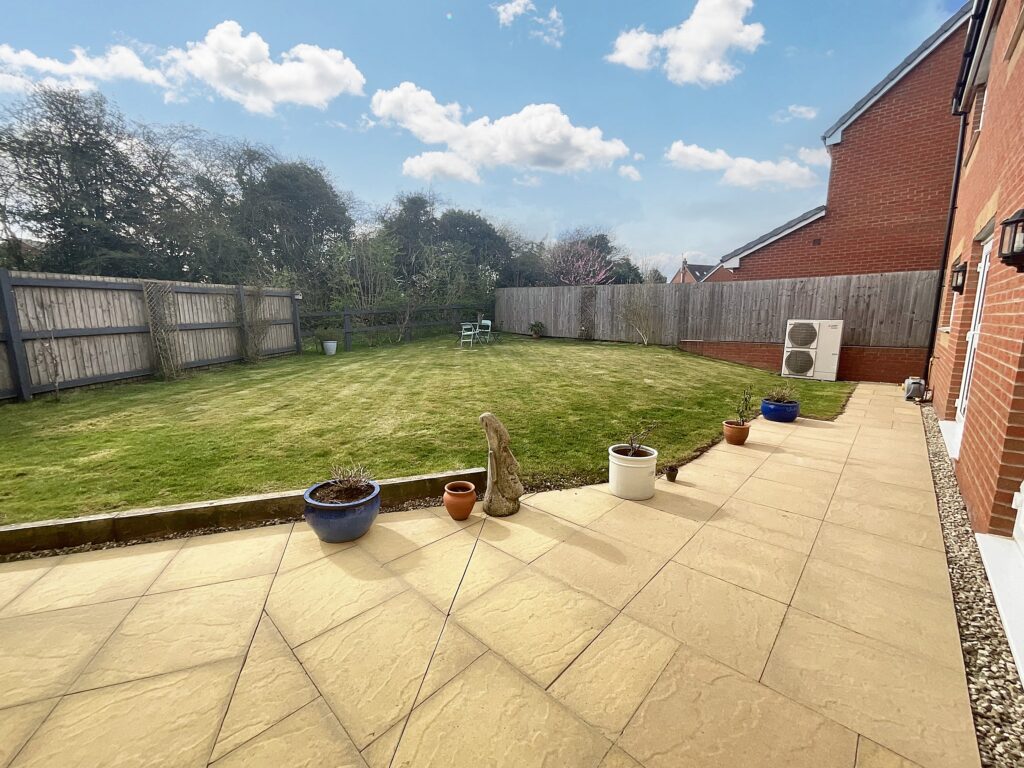 Grove Crescent, Woore, CW3