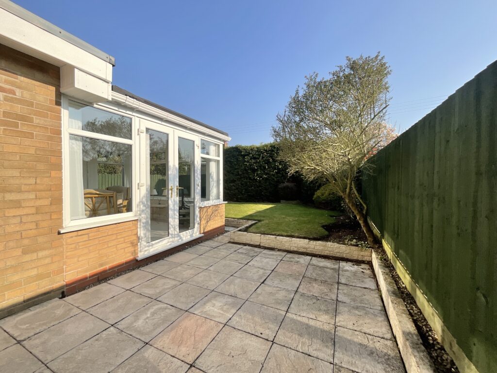 Lilac Close, Great Bridgeford, ST18
