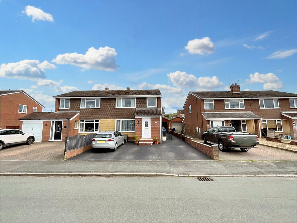 Thames Drive, Cheadle, ST10
