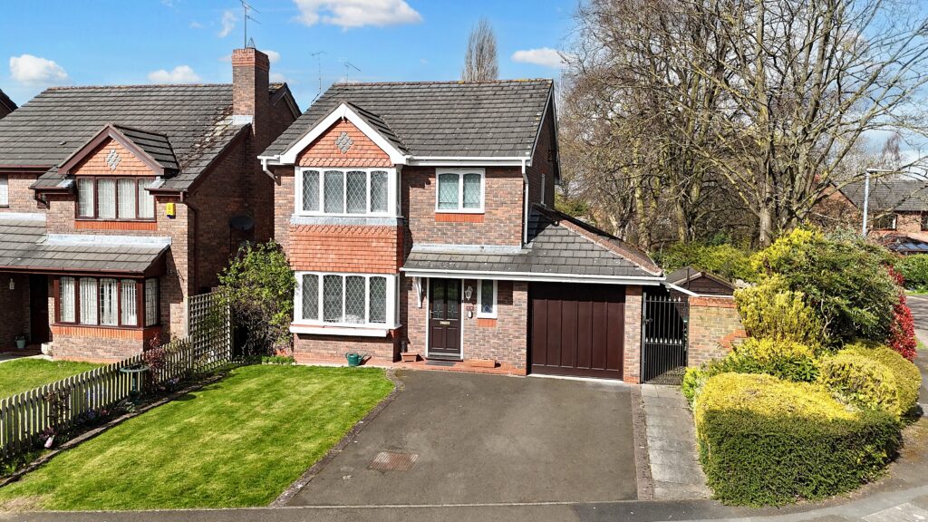 St. Josephs Way, Nantwich, CW5