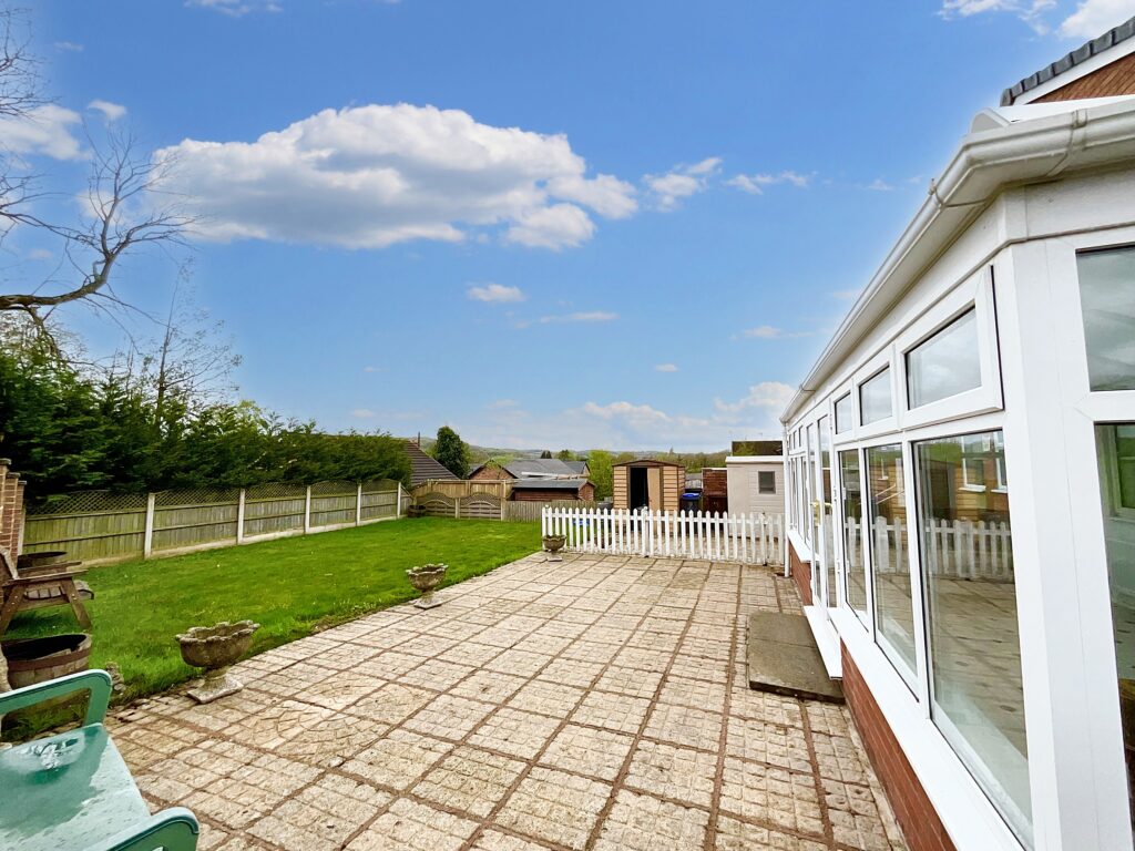 Conway Grove, Cheadle, ST10