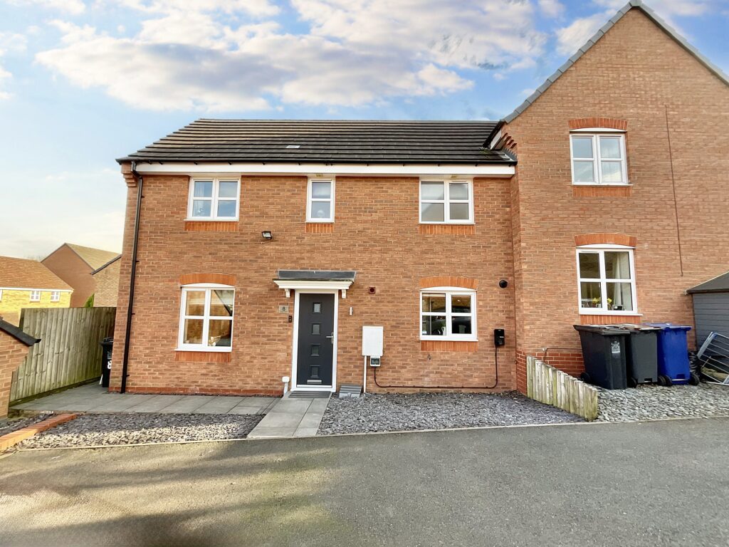 Canary Grove, Wolstanton, ST5