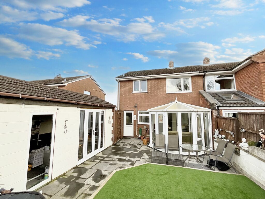 Thames Drive, Cheadle, ST10