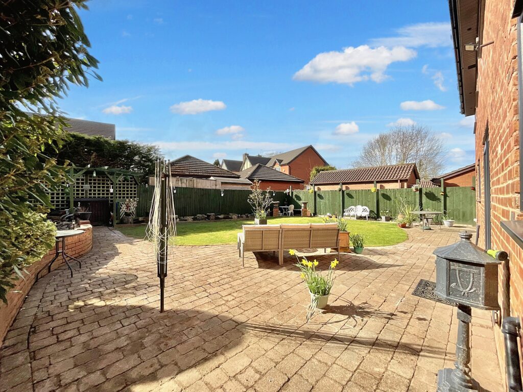 Danebower Road, Trentham, ST4