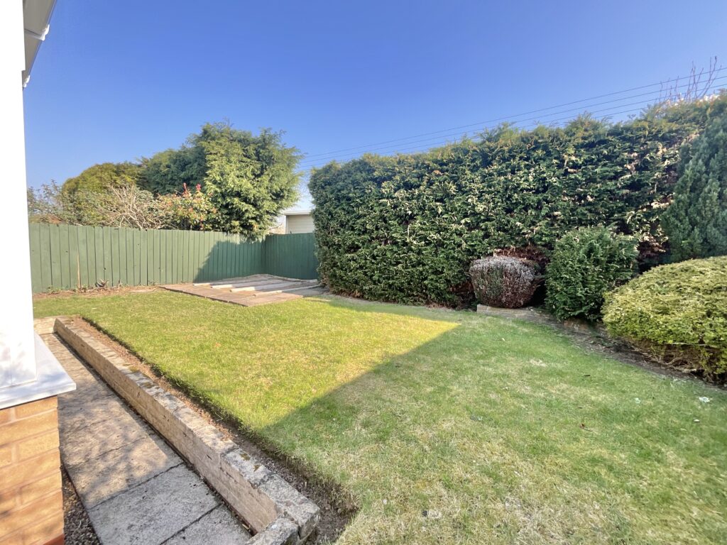 Lilac Close, Great Bridgeford, ST18