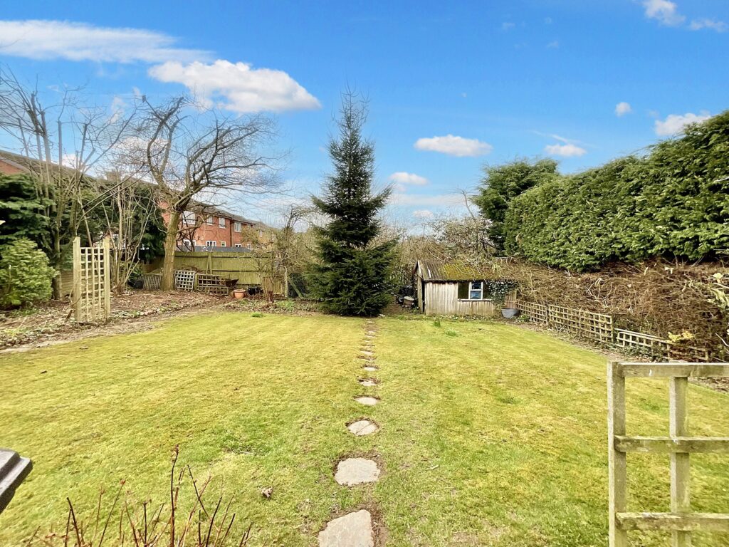 Lichfield Road, Stone, ST15