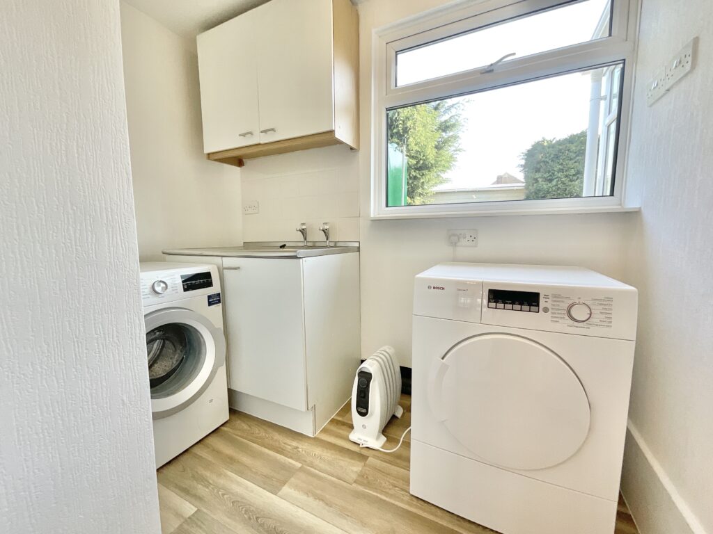 Lilac Close, Great Bridgeford, ST18