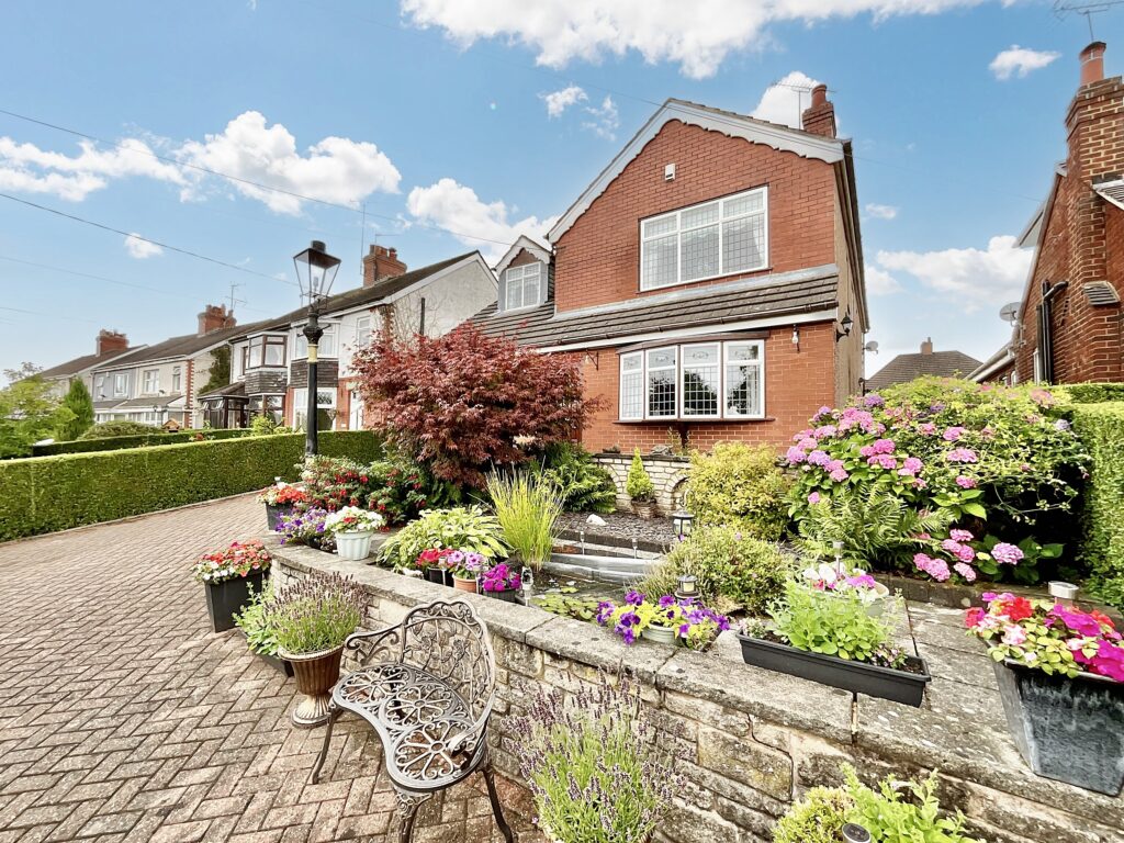 Churnet Valley Road, Kingsley Holt, ST10