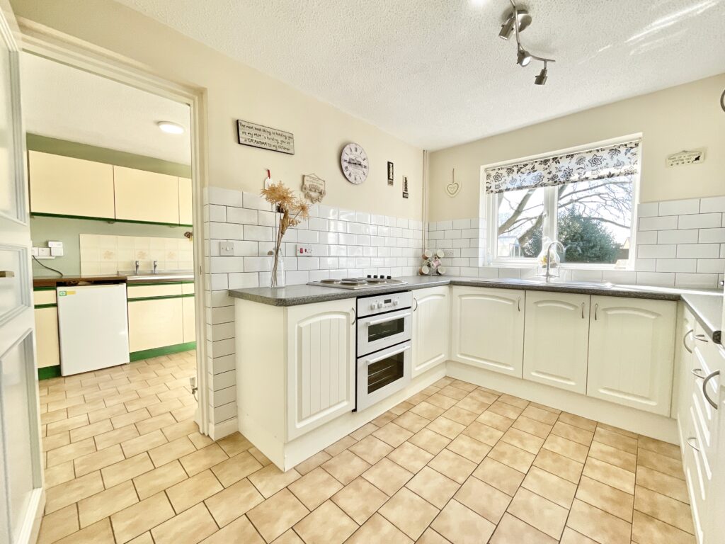 Parsons Drive, Gnosall, ST20