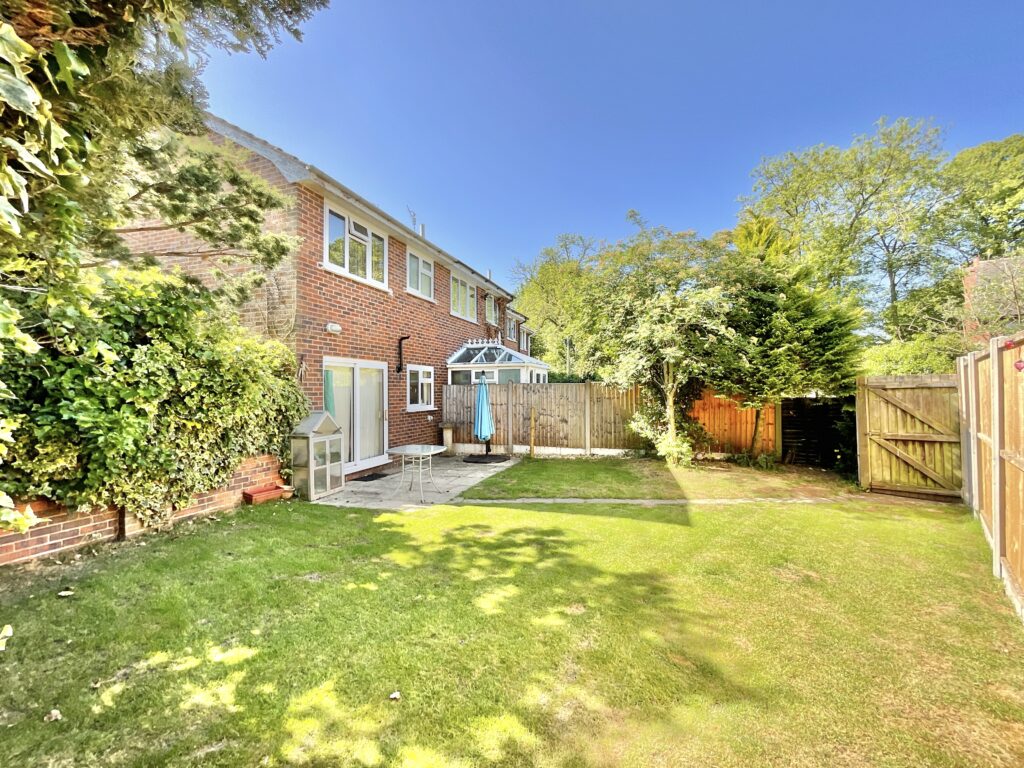 Market Fields, Eccleshall, ST21
