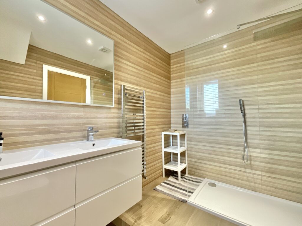 Lower Road, Hookgate, TF9