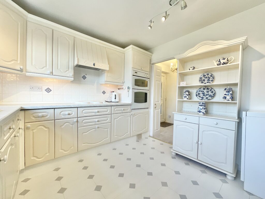 Lilac Close, Great Bridgeford, ST18