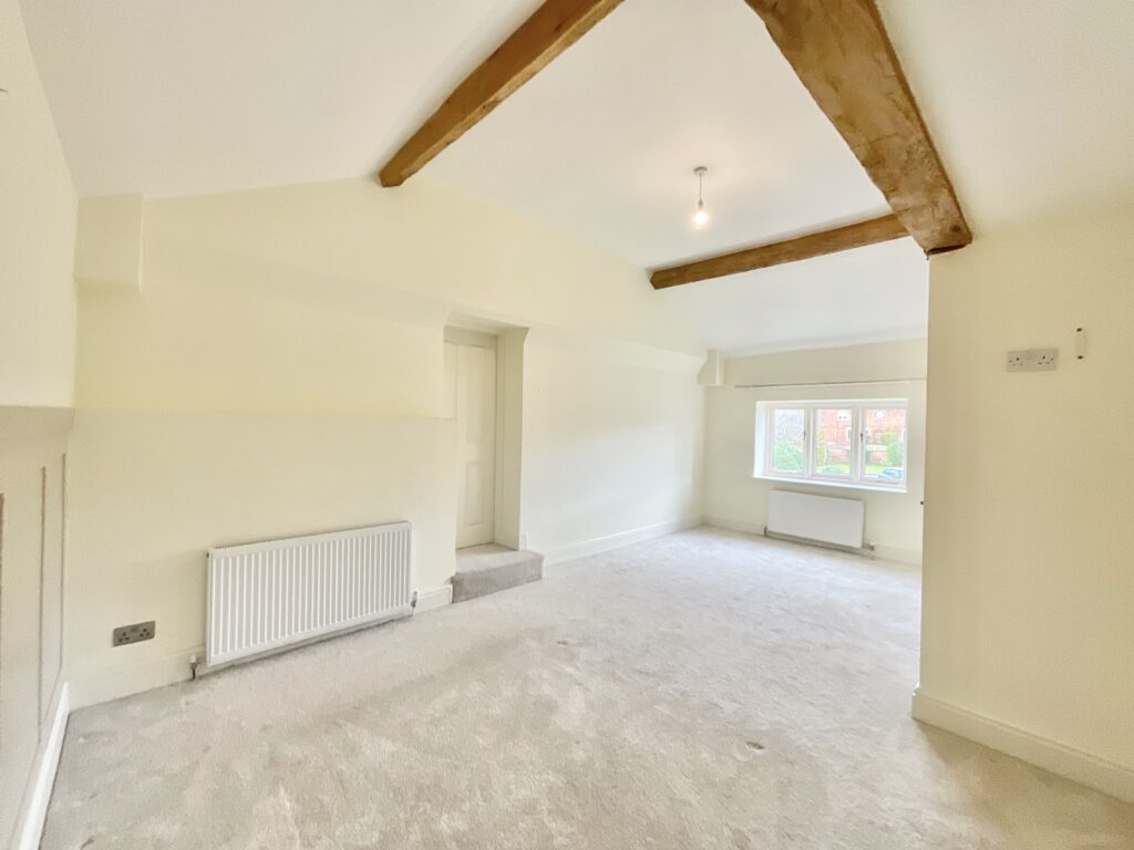 Tixall Court, Tixall, ST18