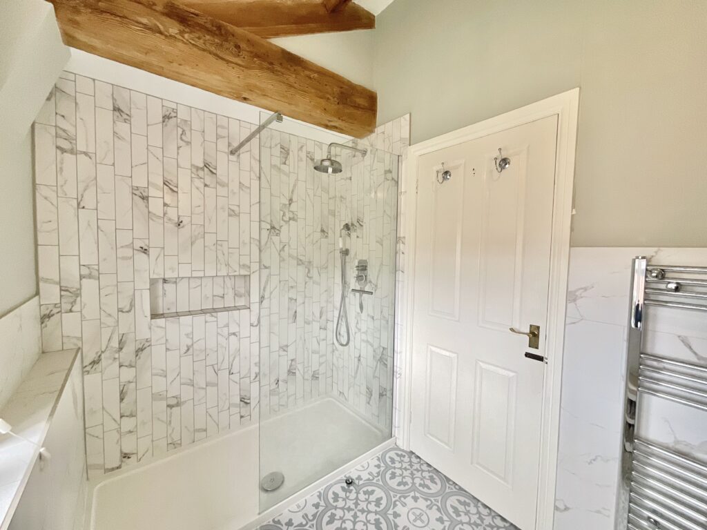 Tixall Court, Tixall, ST18