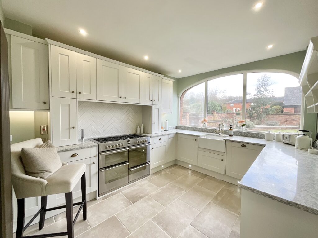 Tixall Court, Tixall, ST18