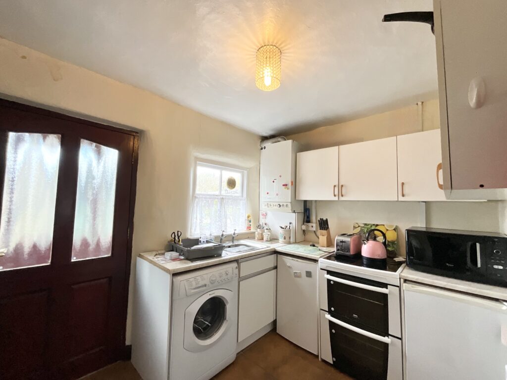 Town Head, Alton, ST10
