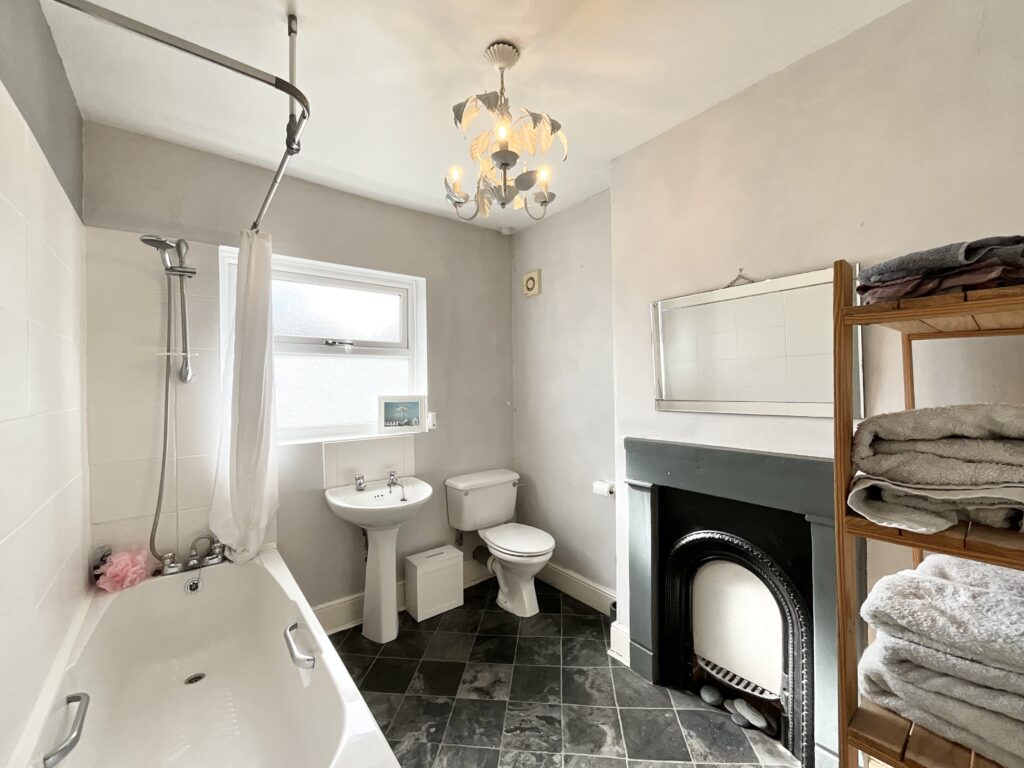 Charles Street, Cheadle, ST10