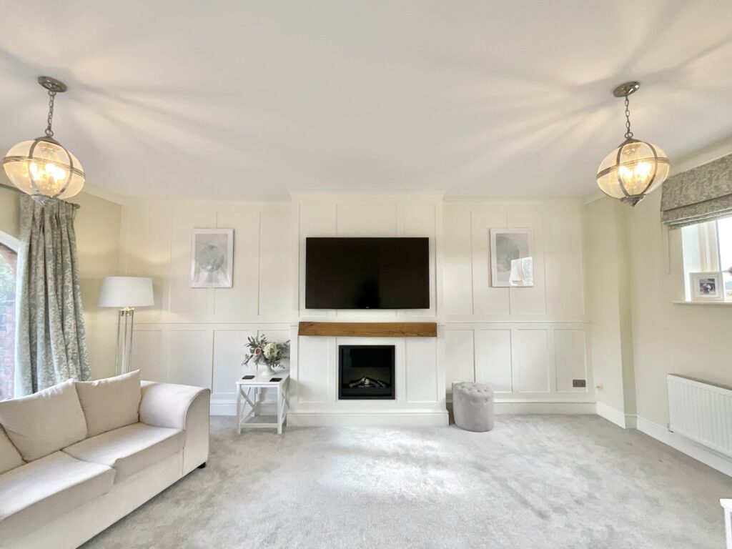 Tixall Court, Tixall, ST18