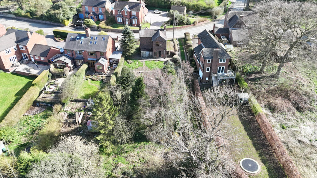 Holt Lane, Kingsley, ST10