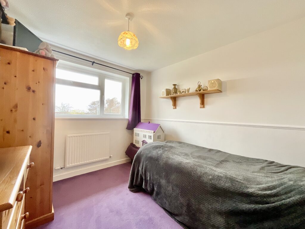 Cranmore Grove, Stone, ST15