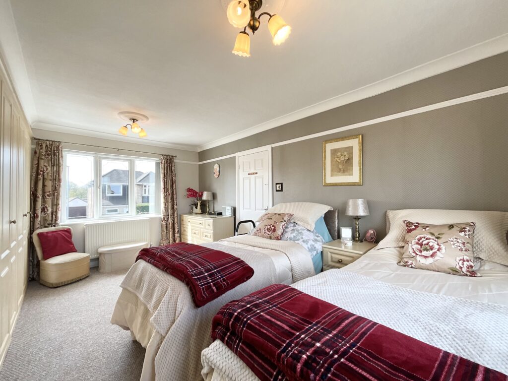 Sutherland Crescent, Blythe Bridge, ST11