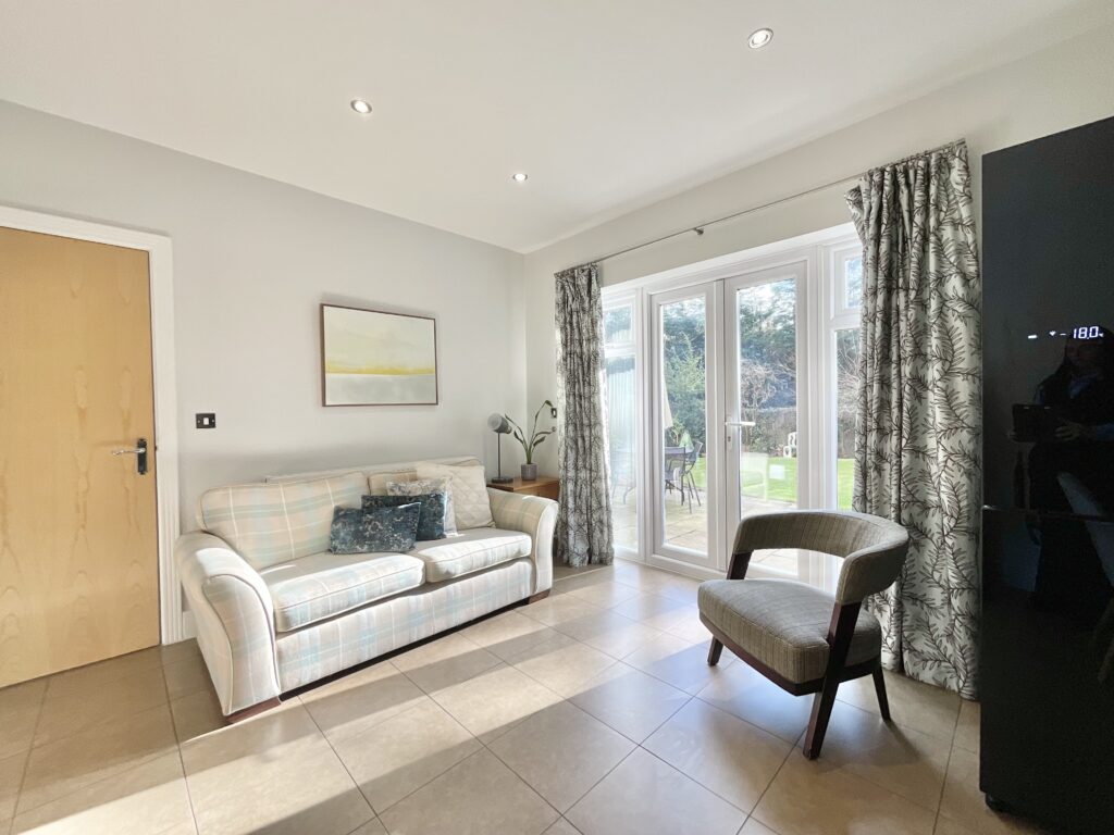 Harding Grove, Stone, ST15