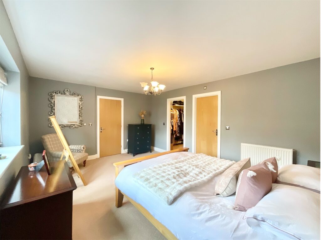 Harding Grove, Stone, ST15