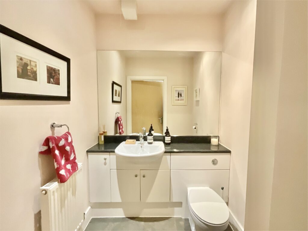 Harding Grove, Stone, ST15
