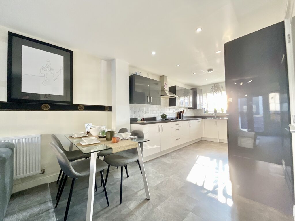 Clarke Way, Stone, ST15