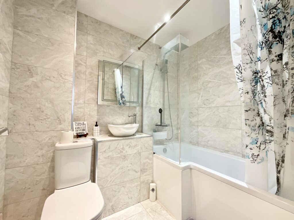 Clarke Way, Stone, ST15