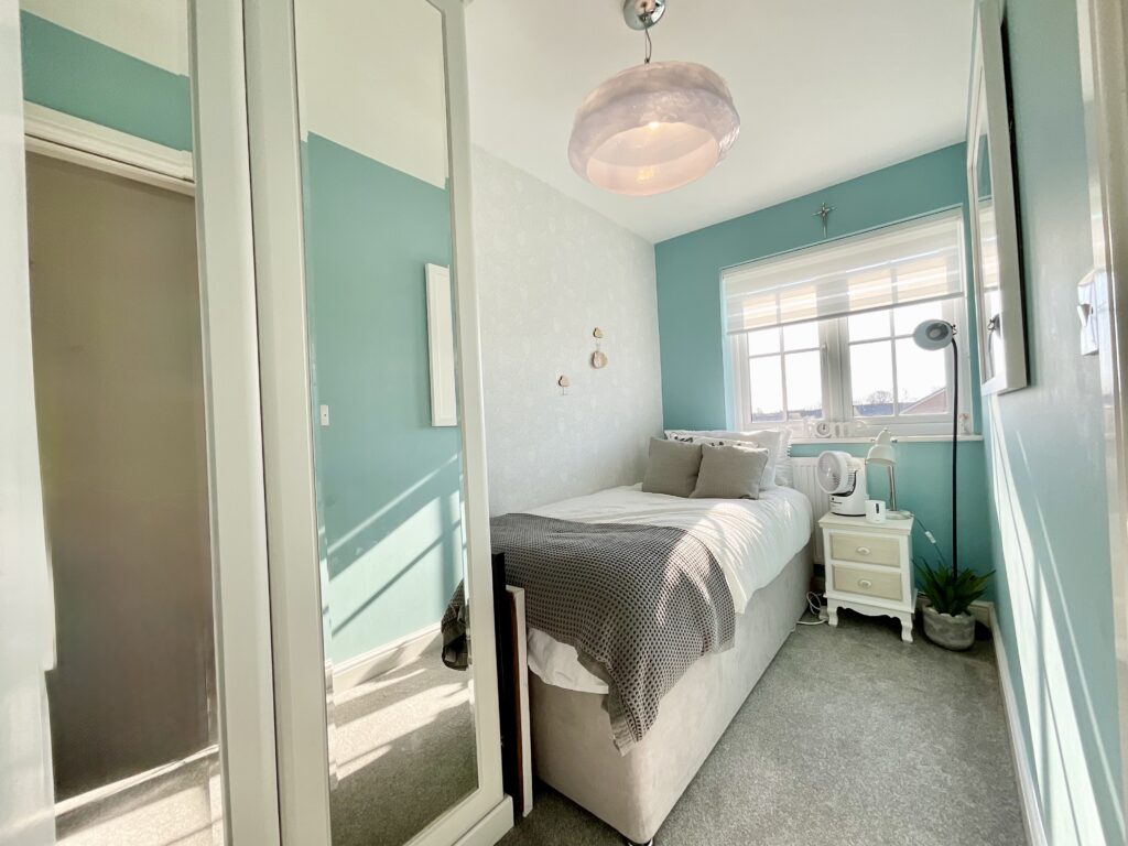 Clarke Way, Stone, ST15